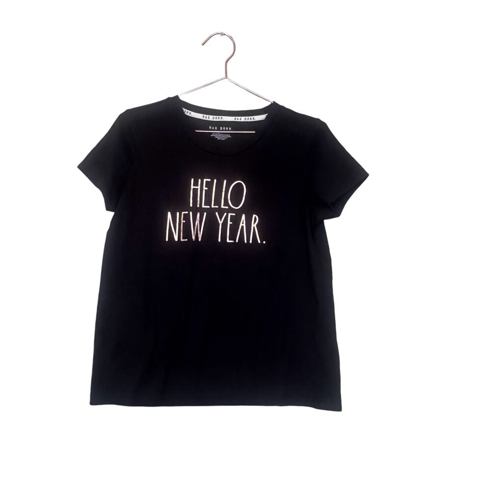 Rae Dunn Hello New Year black t shirt size small